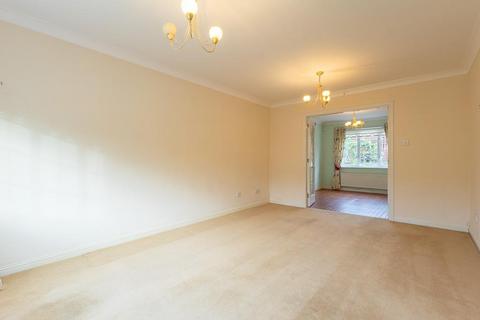 undefined, Waverley Park, Kirkintilloch, Glasgow, East Dunbartonshire, G66 2BL