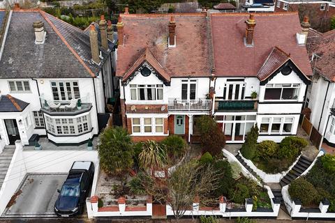 Westcliff-on-Sea SS0