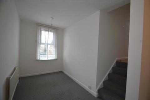 2 bedroom apartment to rent, Birdhurst Rise, South Croydon, CR2