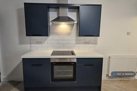 2 bedroom terraced house to rent, West End Road, Haydock, St. Helens, WA11