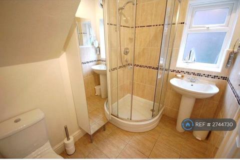 2 bedroom flat to rent, Jesmond, Newcastle Upon Tyne, NE2