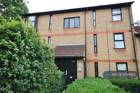 undefined, Shinners Close, London, SE25