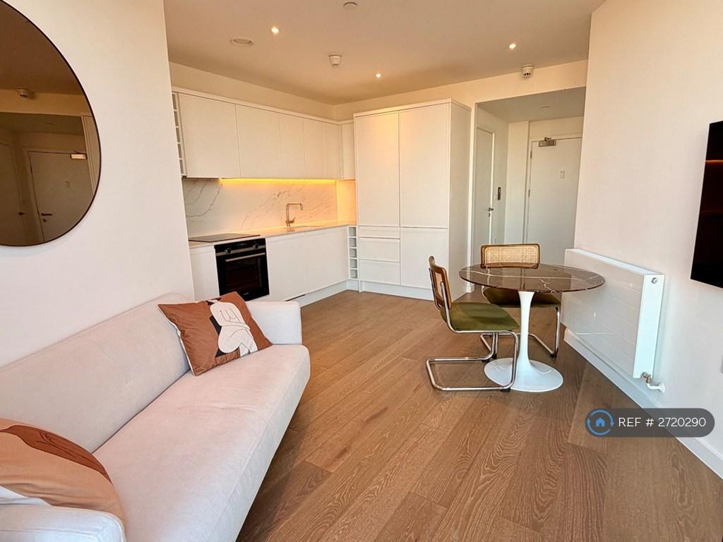 Living / Kitchen
