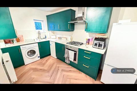 undefined, Itea Court, Uxbridge, UB8