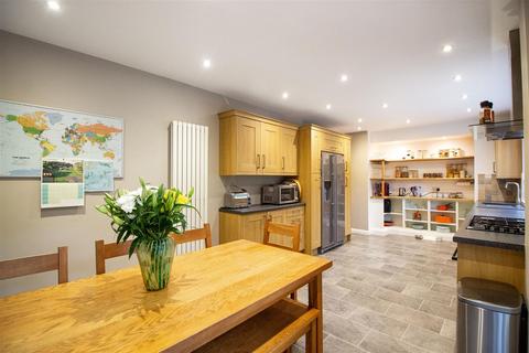 6 bedroom detached house for sale, Lucastes Lane, Haywards Heath