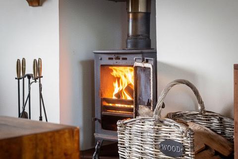 6 bedroom detached house for sale, Lucastes Lane, Haywards Heath