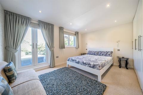4 bedroom bungalow for sale, Oak Avenue, Ickenham, Uxbridge