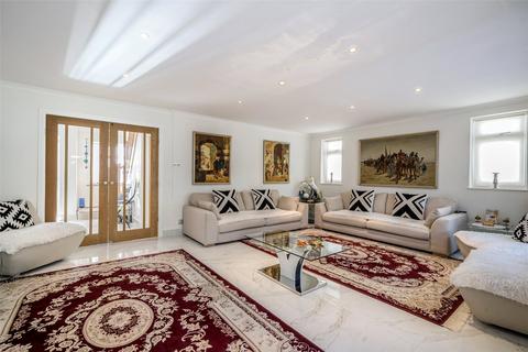 4 bedroom bungalow for sale, Oak Avenue, Ickenham, Uxbridge