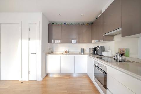 1 bedroom apartment for sale, Ravens Walk, London