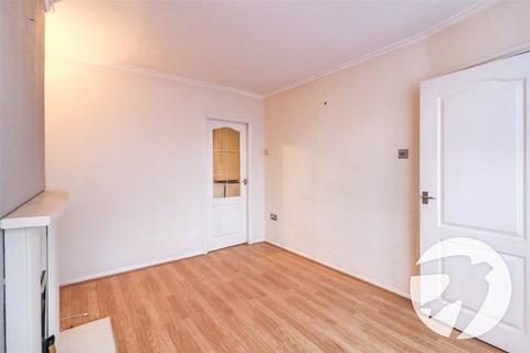 2 bedroom terraced house for sale, Parkside Avenue, Bexleyheath, DA7