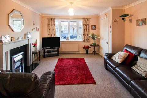 3 bedroom detached house for sale, The Paddock, Knaresborough, North Yorkshire, HG5