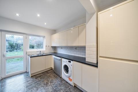 3 bedroom bungalow for sale, Lime Grove, Ruislip