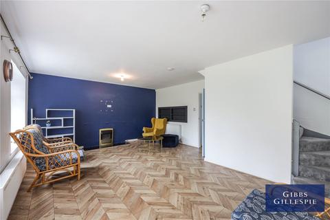 3 bedroom semi-detached house for sale, Mossendew Close, Harefield, Uxbridge