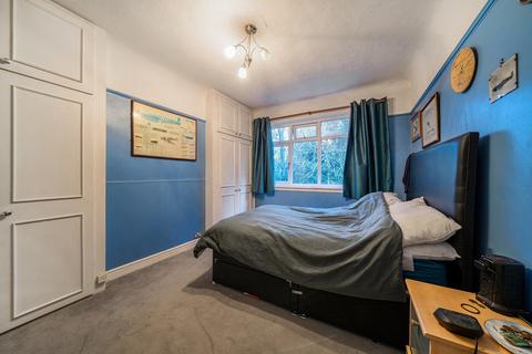 undefined, Mount Park Road, Pinner
