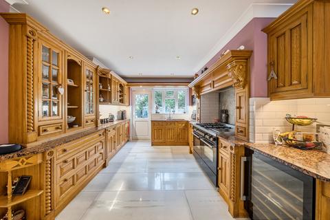 6 bedroom detached house for sale, Broadwood Avenue, Ruislip