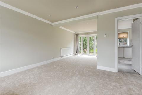 3 bedroom detached house to rent, Alphington Avenue, Frimley, Camberley, Surrey, GU16