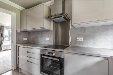 3 bedroom detached house to rent, Alphington Avenue, Frimley, Camberley, Surrey, GU16