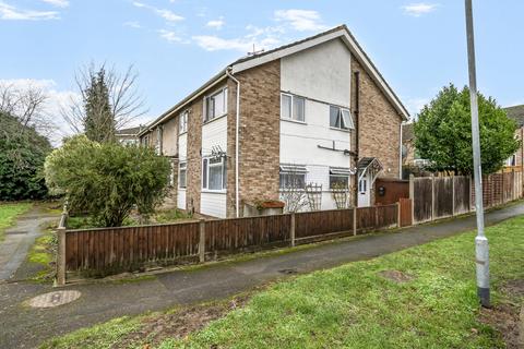 undefined, Mowbray Drive, Tilehurst, Reading