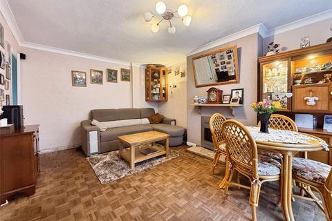 2 bedroom maisonette for sale, Mowbray Drive, Tilehurst, Reading