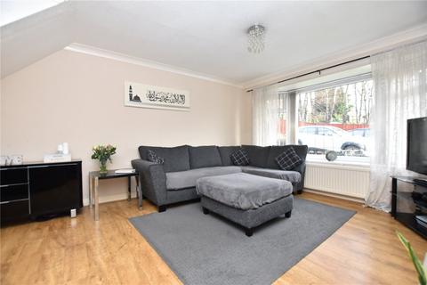 3 bedroom semi-detached house for sale, Charnwood Bank, Batley, West Yorkshire