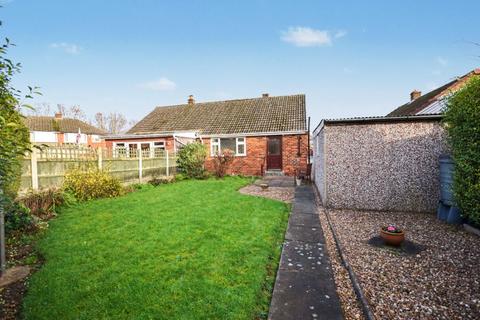 2 bedroom bungalow for sale, Deneside, Ossett, West Yorkshire
