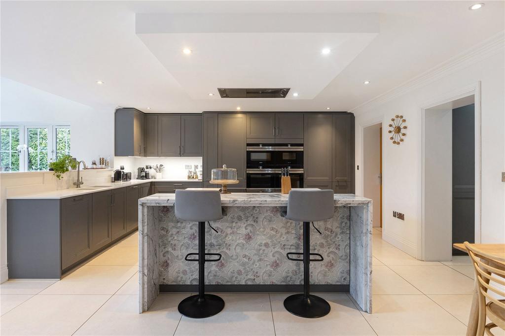 Kitchen Island