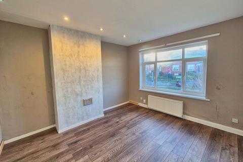 2 bedroom semi-detached house to rent, Benson Road, Sheffield