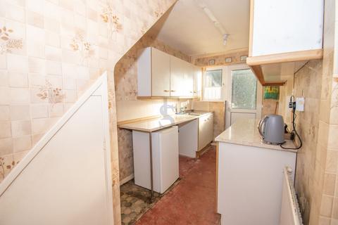3 bedroom terraced house for sale, Julian Road, Leicester
