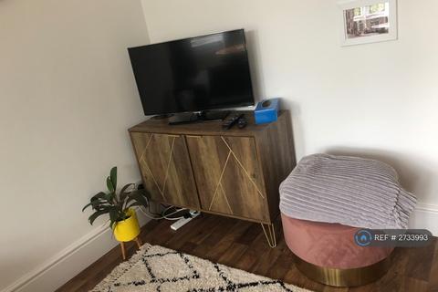 1 bedroom flat to rent, Elberton House, Sherwood, Nottingham, NG5