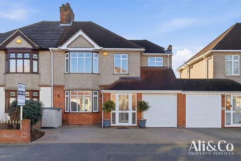 undefined, Tennyson Avenue, Grays