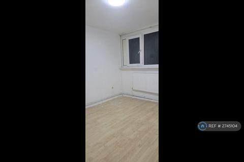 undefined, Snowshill Road, London, E12