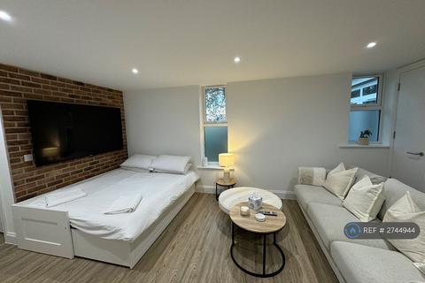 1 bedroom flat to rent, Christchurch Road, Bournemouth, BH1