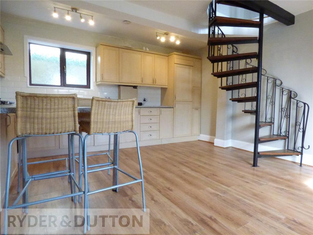 Lounge/Kitchen