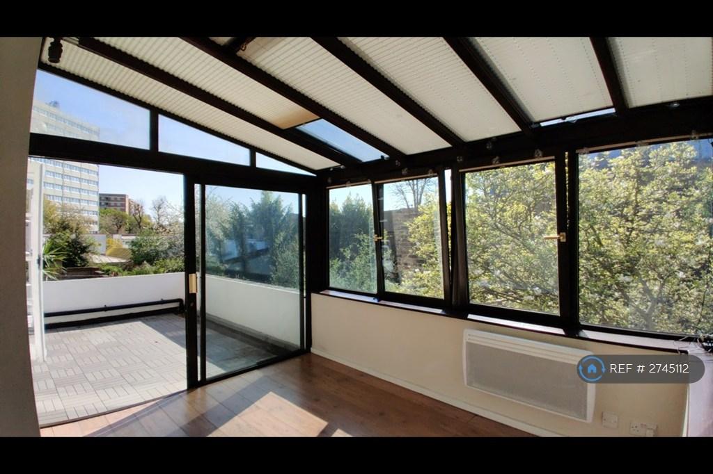 Roof Terrace &amp; Conservatory