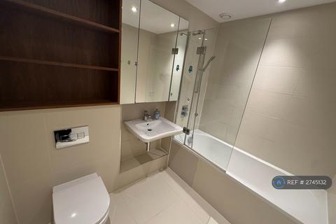 2 bedroom flat to rent, Merlin Court, London, SE3