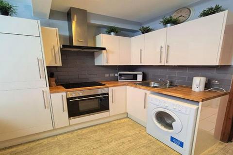 2 bedroom flat to rent, NW1