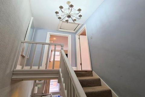 2 bedroom flat to rent, NW1
