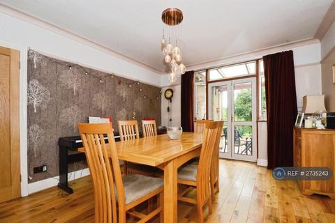 undefined, Porlock Avenue, Harrow, HA2