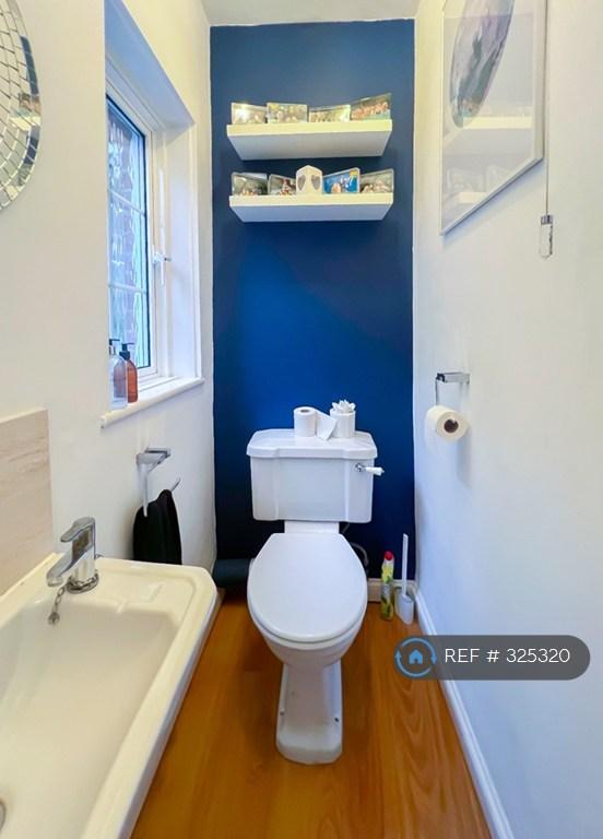 Cloakroom Wc