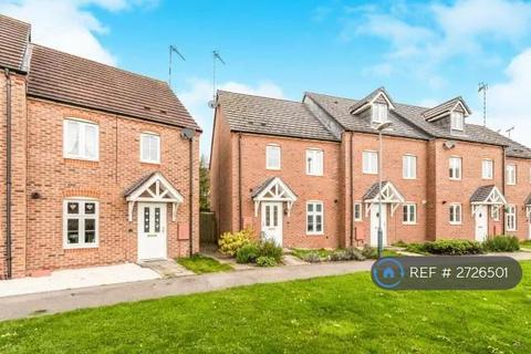 3 bedroom end of terrace house to rent, The Marish, Warwick, CV34