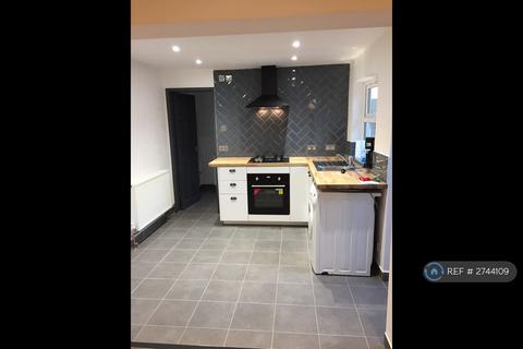 undefined, Whitehorse Lane, London, SE25