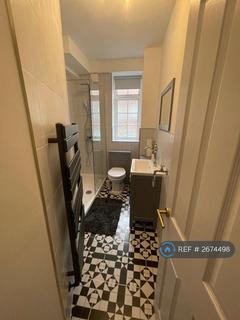 1 bedroom flat to rent, Ashley Court, London, SW1P