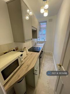 1 bedroom flat to rent, Ashley Court, London, SW1P