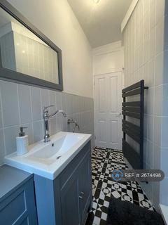 1 bedroom flat to rent, Ashley Court, London, SW1P