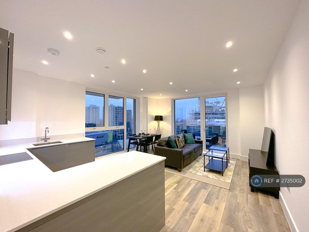 Open-Plan Kitchen/Living Area