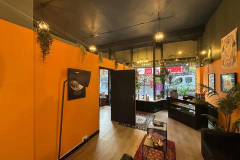 Retail property (high street) to rent, 557-577A Dumbarton Rd Glasgow G11 6HU