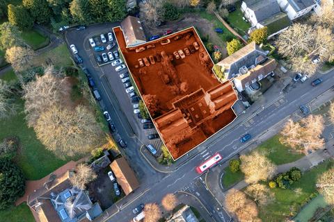 Office to rent, 58-60 Silver St Enfield EN1 3EP