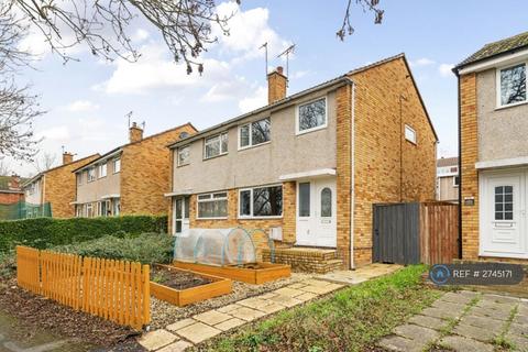 3 bedroom semi-detached house to rent, Mandarin Way, Cheltenham, GL50