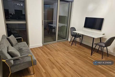 2 bedroom flat to rent, Venice Corte, London, SE13