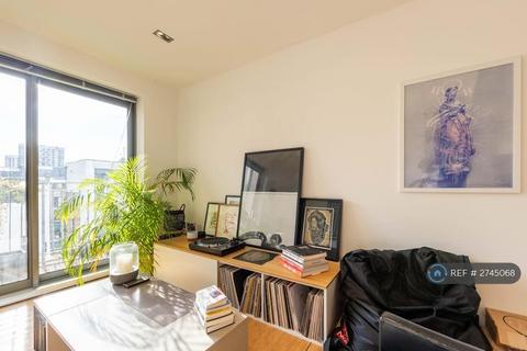 1 bedroom flat to rent, Kingsland Road, London, E8